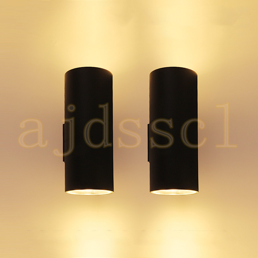 Lampa Ścienna LED na Werandę,  – Outdoor Lighting With Outlet recenzja i cena