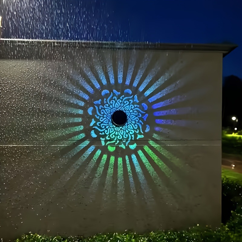 Solarna lampa ścienna LED z pr – Outdoor Lighting With Outlet recenzja i cena